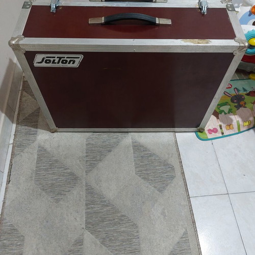 Flyth case used, dimensions 75x52x25 cm