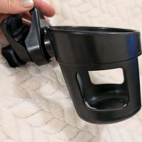 Cup holder like new, universal for different types