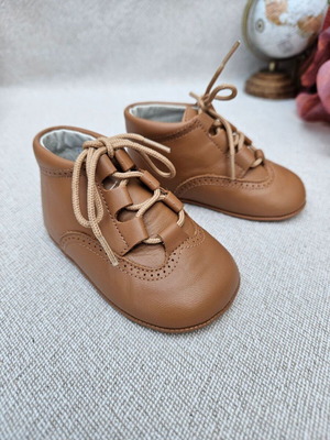 RiZitos leather baby shoes size 18, brown