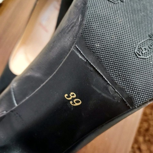 Leather pumps used, black, size 39