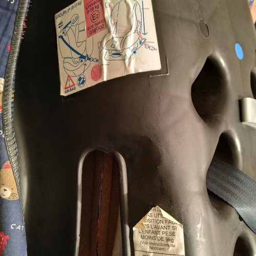 Child car seats like new, 2 pieces Chicco & Premaman