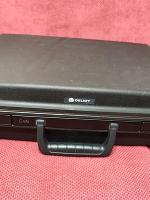 Delsey Club briefcase used, black hard case