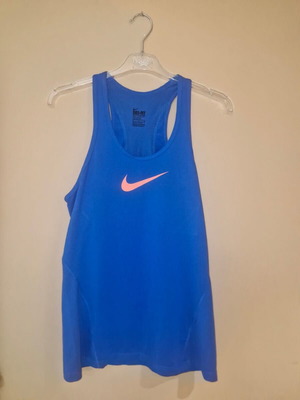 Nike DRI-FIT sports top size M like new, blue