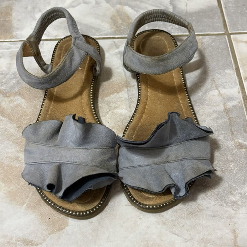 Flat sandals with ruffles size 37, used, leather, light blue