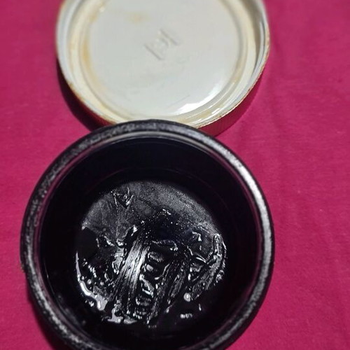 Good Girl Carolina Herrera body cream box used