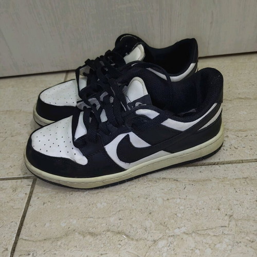 Nike Dunk Panda Low like new, size 39, black