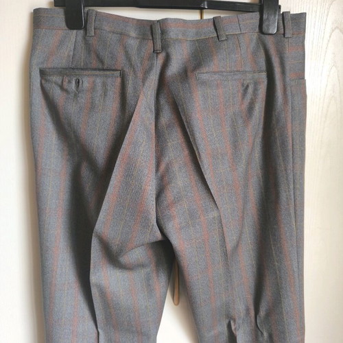 Handmade men's three-piece suit like new, gray