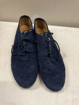 Loafer like new, closed dark blue shoes made of genuine leather size 40
