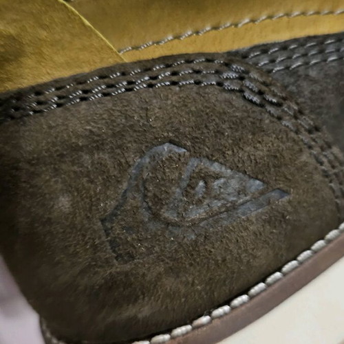 Quicksilver leather boots like new, size 43