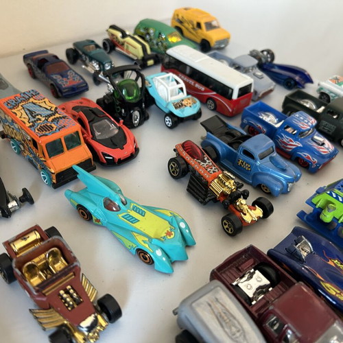 Matchbox Hot Wheels toy cars used