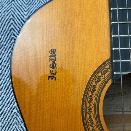 Segovia Session Series classical guitar SC-51 used with case