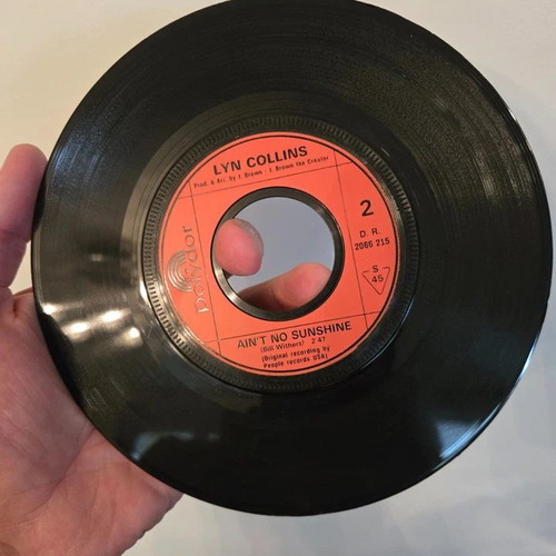 Lyn Collins Think (About It) 45rpm record like new, R&B / Soul