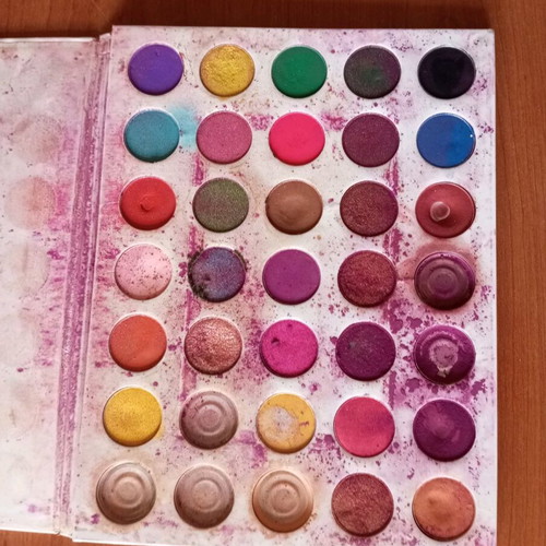 Thang palette with 45 colors used