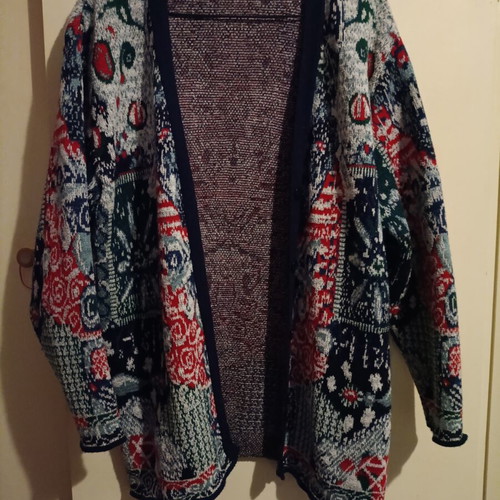 Knitted cardigan like new, multicolor, with buttons