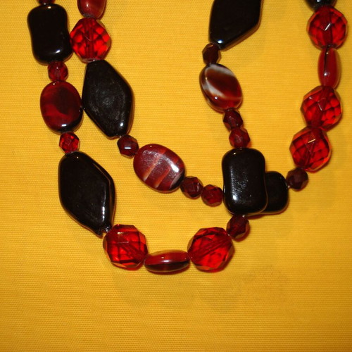 Necklace with stones like new
