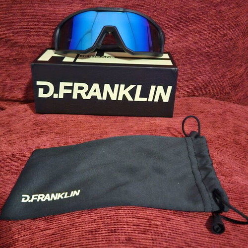D.Franklin Hurricane sunglasses with blue lens like new