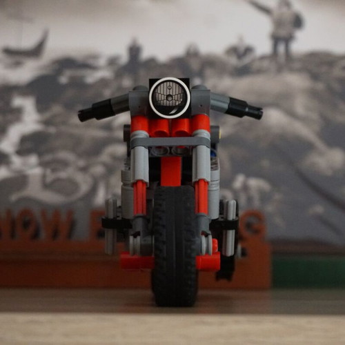 Lego Technic Vintage Cafe Racer Motorcycle like new