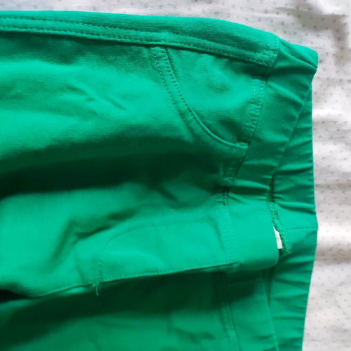 Leggings 11-12 years like new, green