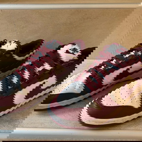 Nike Slam Dunk sneakers like new, size 42.5, white and red