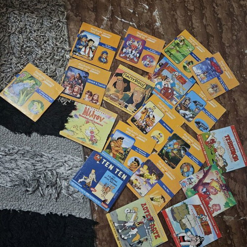 Children's DVDs used, pack of 19, dubbed