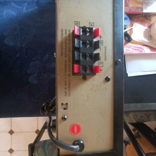 Nikko NA-340 stereo amplifier used 2x30 watt RMS