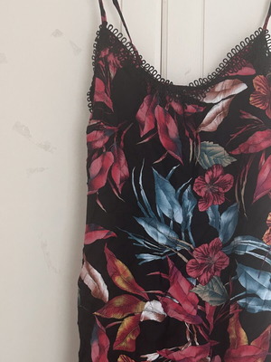 Midi floral dress like new, black, size S