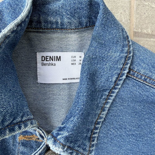 Denim jean jacket Bershka medium vintage style like new, blue