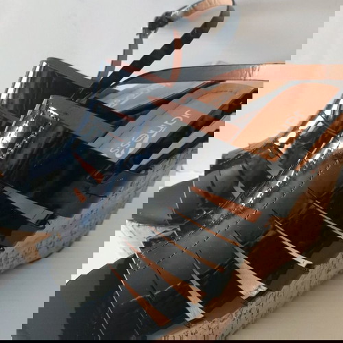 Πέδιλα πλατφόρμες νούμερο 41 σαν καινούργια, μαύρα με φελλό