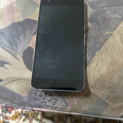 Huawei Nexus used for spare parts without charger