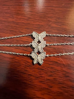 Fashion jewelry bracelet with butterflies silver, like new