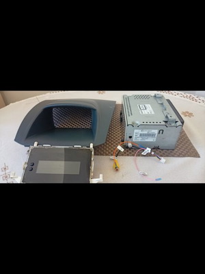 Ford Fiesta 2008-2012 multimedia system screen