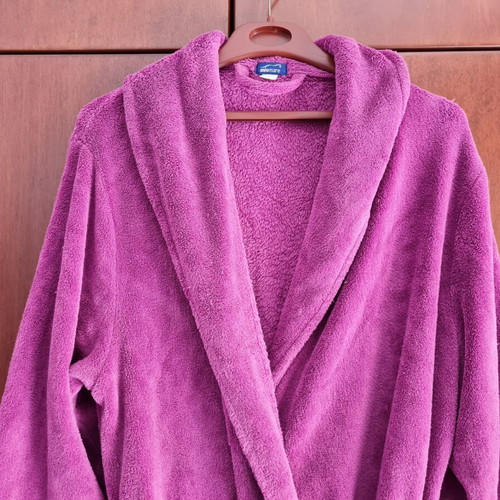 Miomare one size house robe new, purple