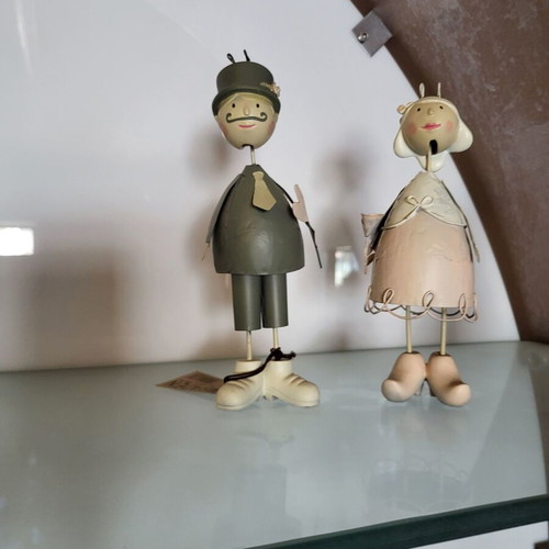 Metal decorative groom and bride new