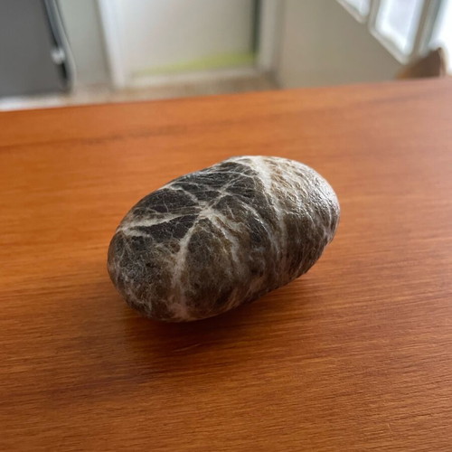 Dark stone with white veins new, marble style