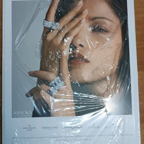 Incredible Greece magazine like new