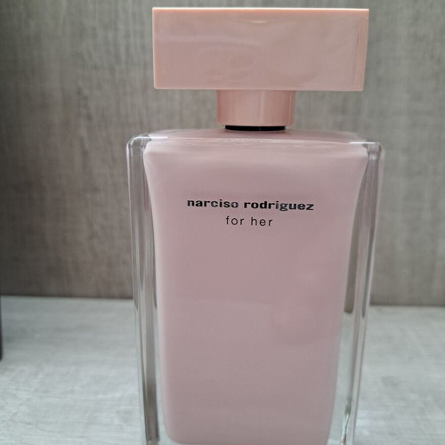 Narciso Rodriguez for her 100ml bottle like new, pink authentic