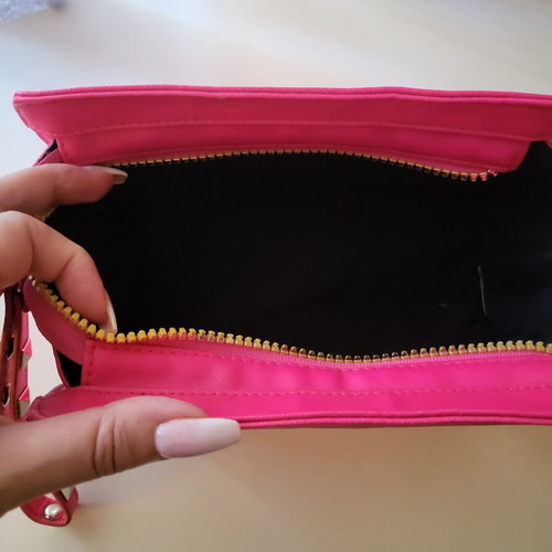 Victoria's Secret toiletry bag, fuchsia pink