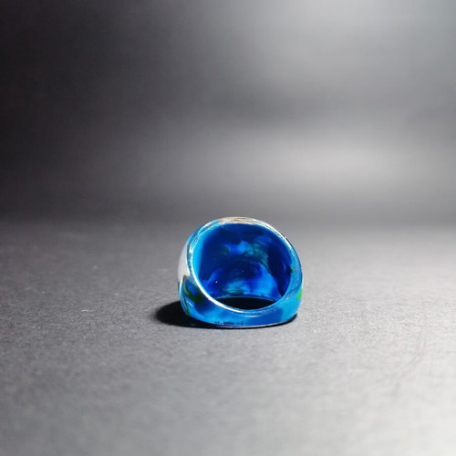 Ring size 52.5 like new, blue multicolor