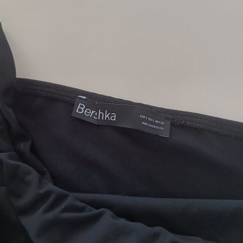 Bershka μαύρο ασύμμετρο κορμάκι σαν καινούργιο, μέγεθος S