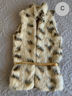 Women's vest size S like new