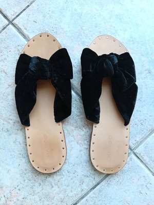 Velvet flat sandals Mango black used, size 36