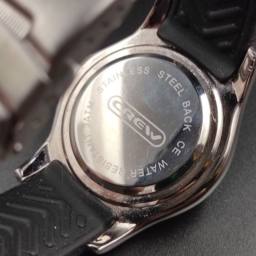 Crew watch used, fully functional with new battery