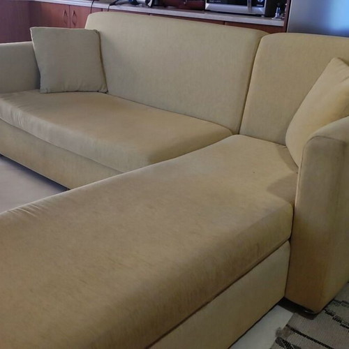 Living room sofa set like new, two pieces, corner design