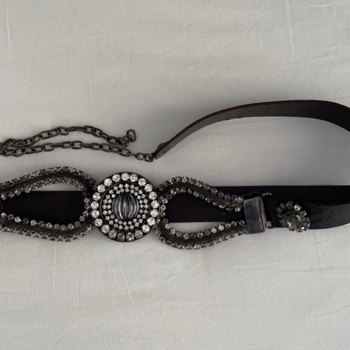 Leather brown belt with strass like new