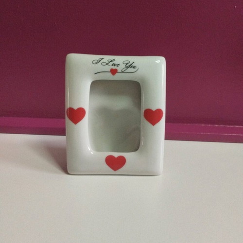 Vintage porcelain frame like new, ideal for gift