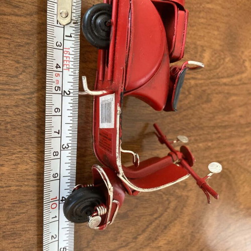 Vespa metal decorative item like new