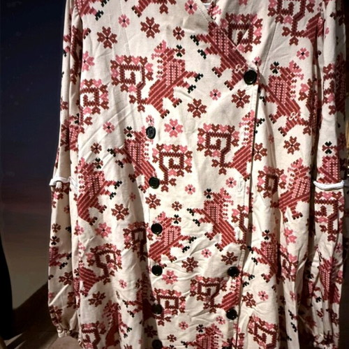 Karavan dress like new, one size with belt