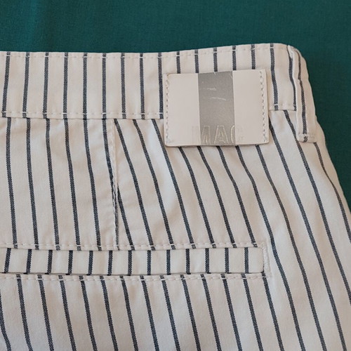 Mac Chino Casual women's pants like new, sizes 38 and 40, white and blue