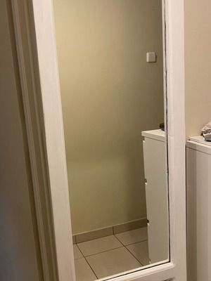 Καθρέφτης λευκός από μασίφ ξύλο αντίκα σαν καινούργιο