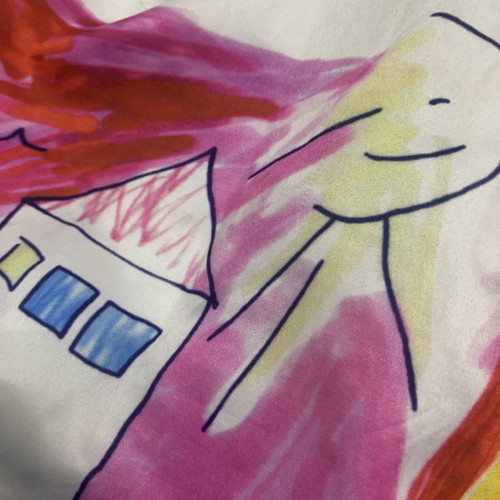 Girls' dress 3-4 years with childlike drawing and bright colors